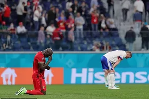 Lukaku khóc khi nghe tin sự cố của Eriksen