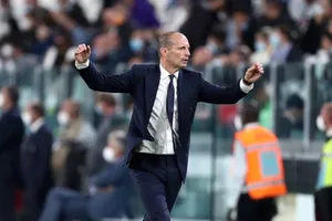 Juventus hòa AC Milan, HLV Allegri trách mình, trách học trò