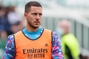 Ancelotti xin lỗi ngôi sao của Real Madrid 