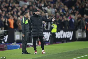 Liverpool thua West Ham, Jurgen Klopp đổ lỗi cho trọng tài