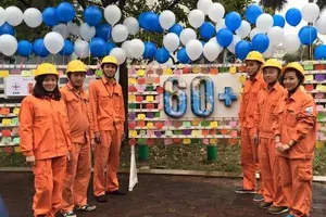 Hàng ngàn người hưởng ứng chiến dịch Giờ Trái đất 2016