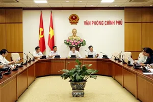 Phó Thủ tướng yêu cầu xem lại cách tính thuế nhập khẩu xăng dầu