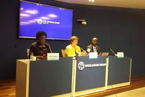 Phải quý trọng từng đồng USD đi vay