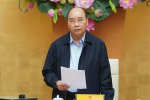 Thủ tướng Nguyễn Xuân Phúc phát biểu tại cuộc họp. Ảnh: VGP