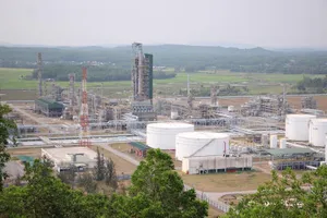 PVN đề xuất ngừng nhập xăng dầu để cứu lọc dầu Dung Quất