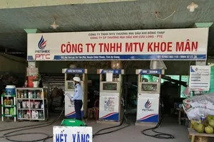 Góc khuất khiến thị trường xăng dầu 'lạ lùng'