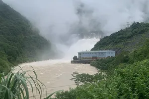 Chuyên gia nói về ‘lũ 5.000 năm mới xảy ra một lần’ 