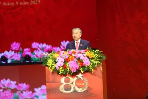 Tổng Bí thư Tô Lâm: Lực lượng công an cần lắng nghe dân, dựa vào dân, học dân, tôn trọng dân