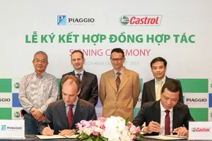 Tập đoàn Piaggio chọn Castrol cung cấp toàn bộ dầu nhớt