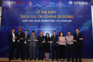 MobiFone và VPBank hợp tác dịch vụ tài chính di động