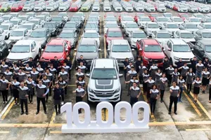 Chevrolet Việt Nam đạt 10.000 xe được bán ra năm 2017