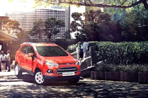 Ranger, Transit, EcoSport giúp Ford thành công 2017