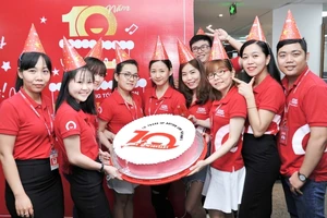 Home Credit Việt Nam mừng sinh nhật 10 tuổi