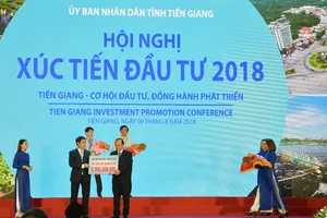 Vietcombank đồng hành phát triển kinh tế-xã hội Tiền Giang