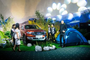 Ford Everest mới: động cơ diesel Bi-Turbo, hộp số 10 cấp