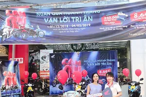 Gần 5.500 khách trúng xe máy những ngày cận Tết