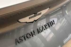 Xe siêu sang Aston Martin gia nhập thị trường Việt 