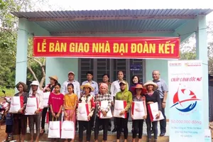HD SAISON xây nhà đại đoàn kết cho đồng bào dân tộc S'tiêng
