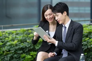 Lập hồ sơ yêu cầu bảo hiểm nhanh chóng sau vài cái chạm