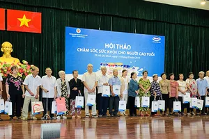 'Sống vui, sống khỏe, sống thọ' cùng Vinamilk