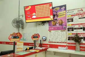 Sau 3 tuần cách ly, Vietlott trở lại sôi động