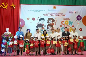 Chương trình giáo dục cộng đồng “Sinh con-Sinh cha” ở Bắc Ninh
