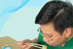 Cô Gái Hà Lan và câu chuyện dinh dưỡng ở BV điều trị COVID-19 Củ Chi