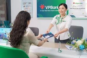 VPBank trao đổi online với các nhà đầu tư