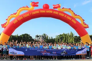 Cùng Sacombank 'Góp bước chân' xây nhà văn hóa cộng đồng tặng người dân tộc Cờ Lao