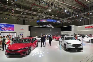 Ngắm nhìn các mẫu xe hot và xe điện tại Vietnam Motor Show 2022