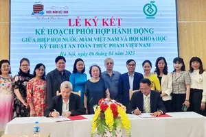 Tăng cường công tác vệ sinh, an toàn thực phẩm trong sản xuất, kinh doanh nước mắm