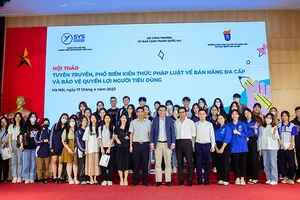 Amway phổ biến kiến thức về bán hàng đa cấp và bảo vệ quyền lợi người tiêu dùng cho sinh viên