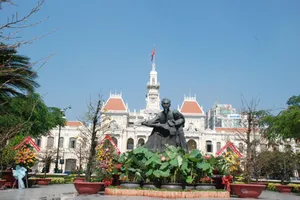 Hơn 3.400 ý kiến nhân dân góp ý xây dựng tượng đài Bác Hồ