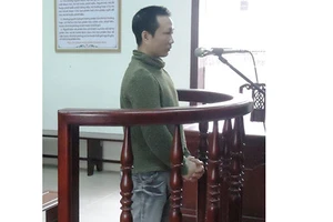 Con giết cha, lãnh án 10 năm tù giam