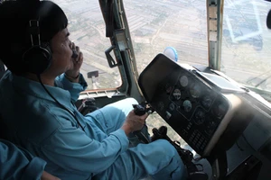 Trực thăng cứu hộ Mi 171 xác định không có vết dầu loang