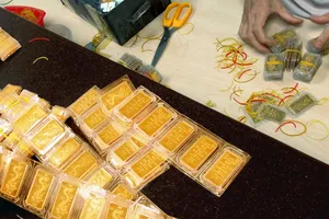 Giá vàng trong nước cao hơn thế giới 1,7 triệu đồng/lượng 