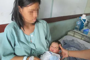 Lời kể của sản phụ 9X đẻ rớt ở ghế đá công viên Sài Gòn