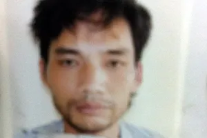 Bị rượt đuổi, trùm ma túy điên cuồng nã súng