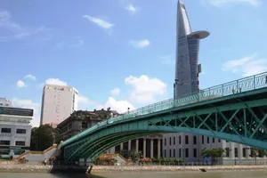 Cứu người, cả hai cùng chết đuối ở kênh Bến Nghé