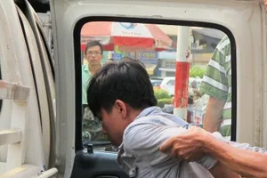 Phê ma túy, đánh cháu và bà nội chấn thương sọ não