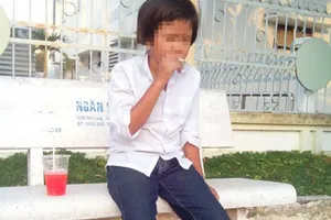 Bé 11 tuổi phát "điên" sau khi bị “cụ ông” hàng xóm hãm hiếp