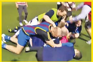 Thực hư chuyện nữ diễn viên TVB bị các cầu thủ M.U sàm sỡ