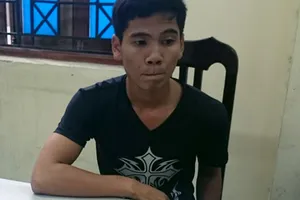 “Buôn” điện thoại lừa hàng chục triệu đồng