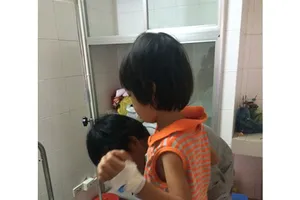 Bắt khẩn cấp bí thư chi bộ liên quan vụ hiếp dâm bé 6 tuổi