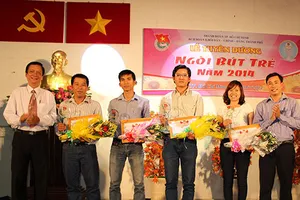 Ba PV Báo Pháp luật TPHCM được tuyên dương Ngòi bút trẻ 2014