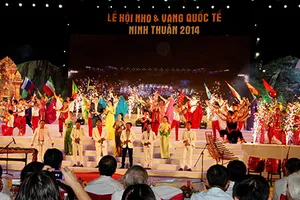 Bế mạc ấn tượng Lễ hội nho và vang Ninh Thuận