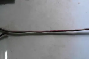 Cậu bé 11 tuổi bị thanh sắt 40cm đâm xuyên hậu môn