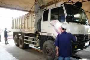 Vụ bắt đăng kiểm viên nhận tiền: Chuyển hồ sơ sang cơ quan điều tra