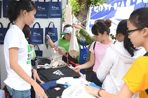 Giảm sử dụng túi ni-lông