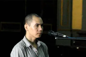 Đâm sếp vì không cho nghỉ phép chăm vợ mang bầu